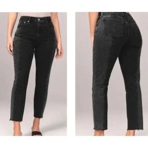 Abercrombie & Fitch The Mom High Rise Curve Love